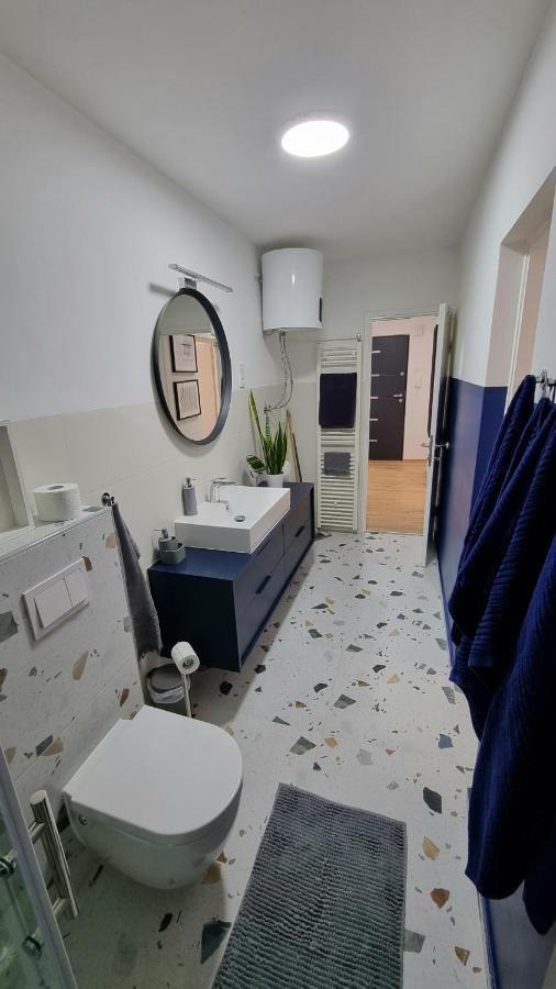 Apartman H8 别洛瓦尔 外观 照片