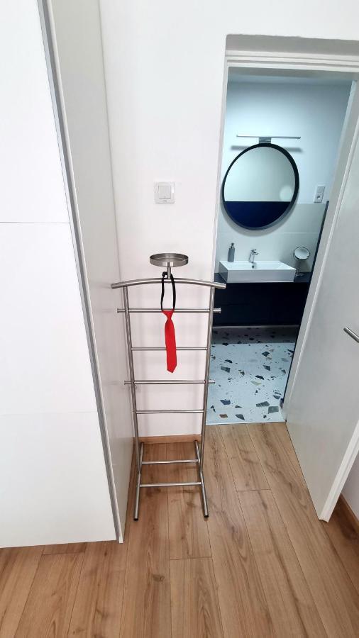 Apartman H8 别洛瓦尔 外观 照片